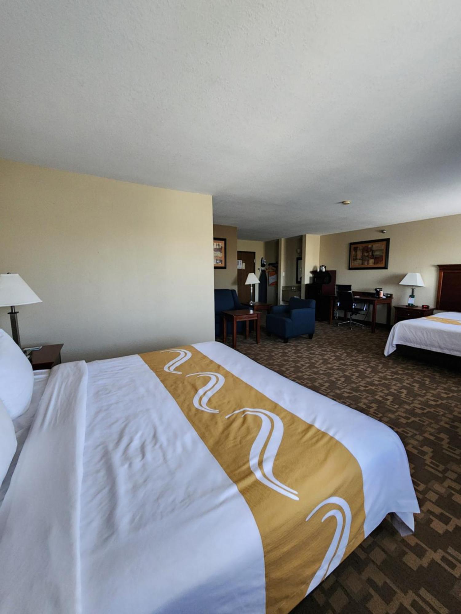 Quality I-70 At Wanamaker Inn Topeka