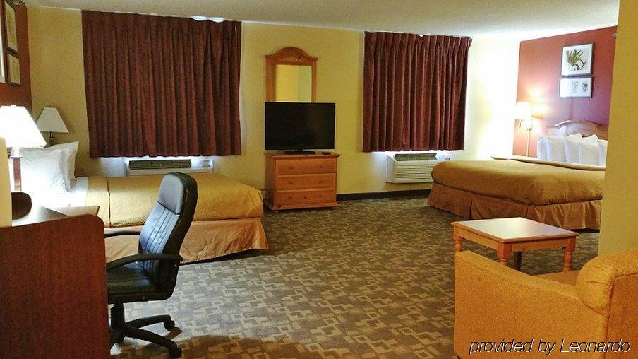 Inn Quality I-70 At Wanamaker Topeka