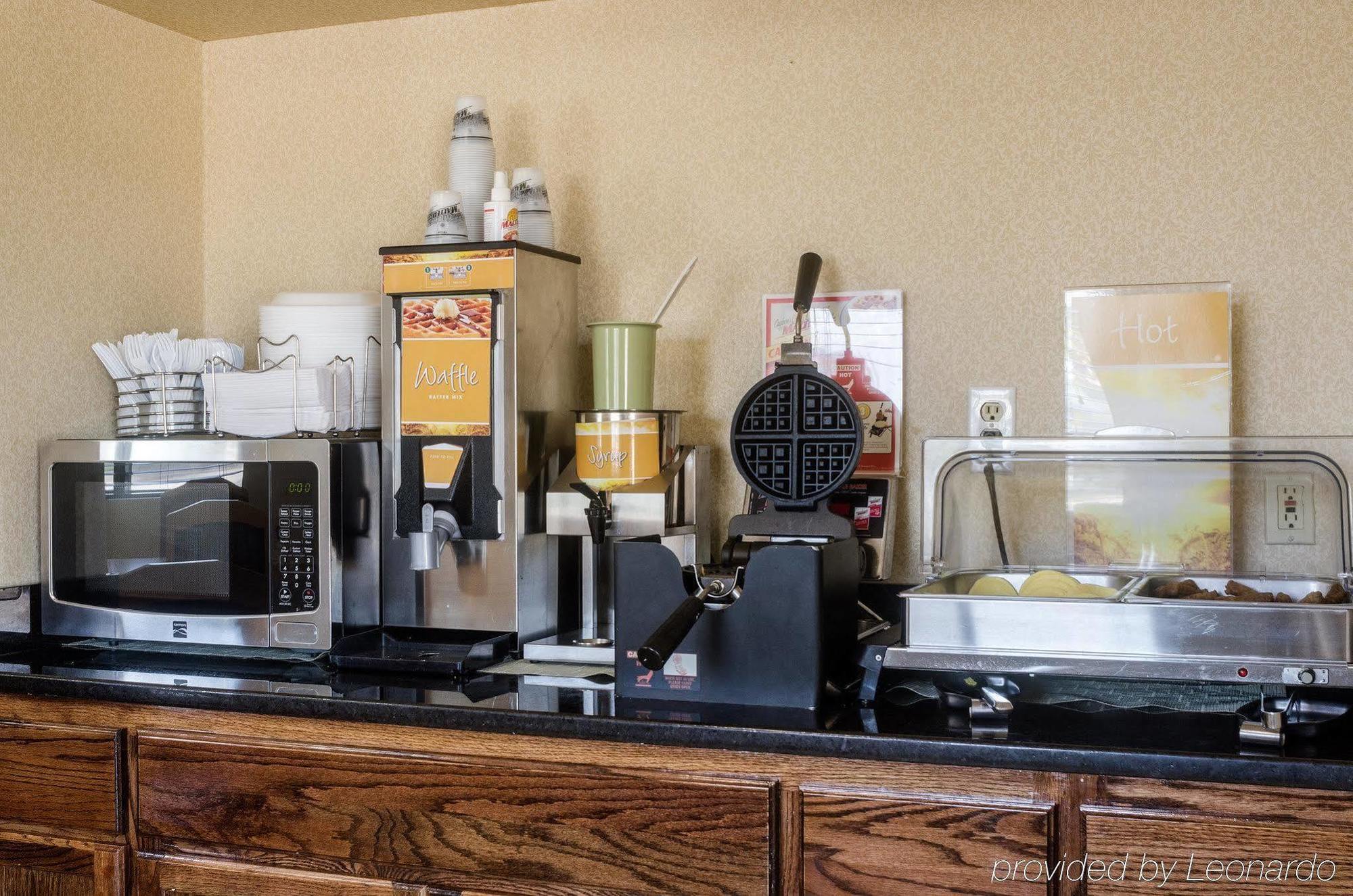 Quality I-70 At Wanamaker Inn Topeka