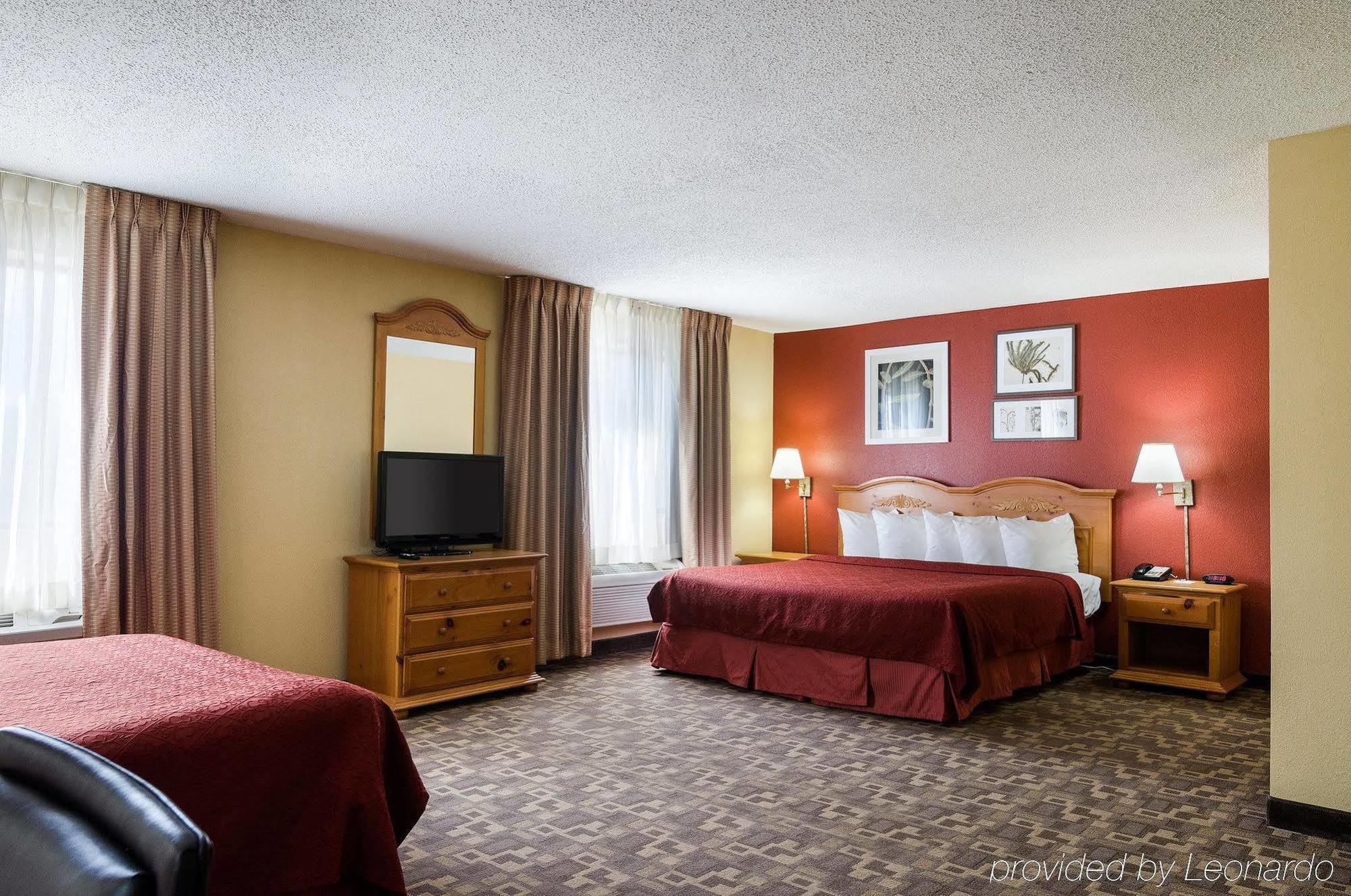 Quality I-70 At Wanamaker Inn
